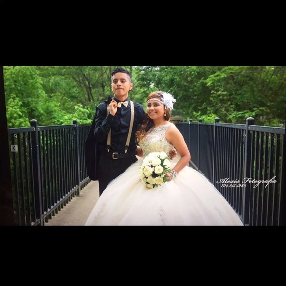Dresses & Skirts - Quinceanera Dress